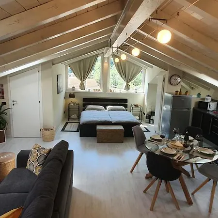 Little World 카노비오